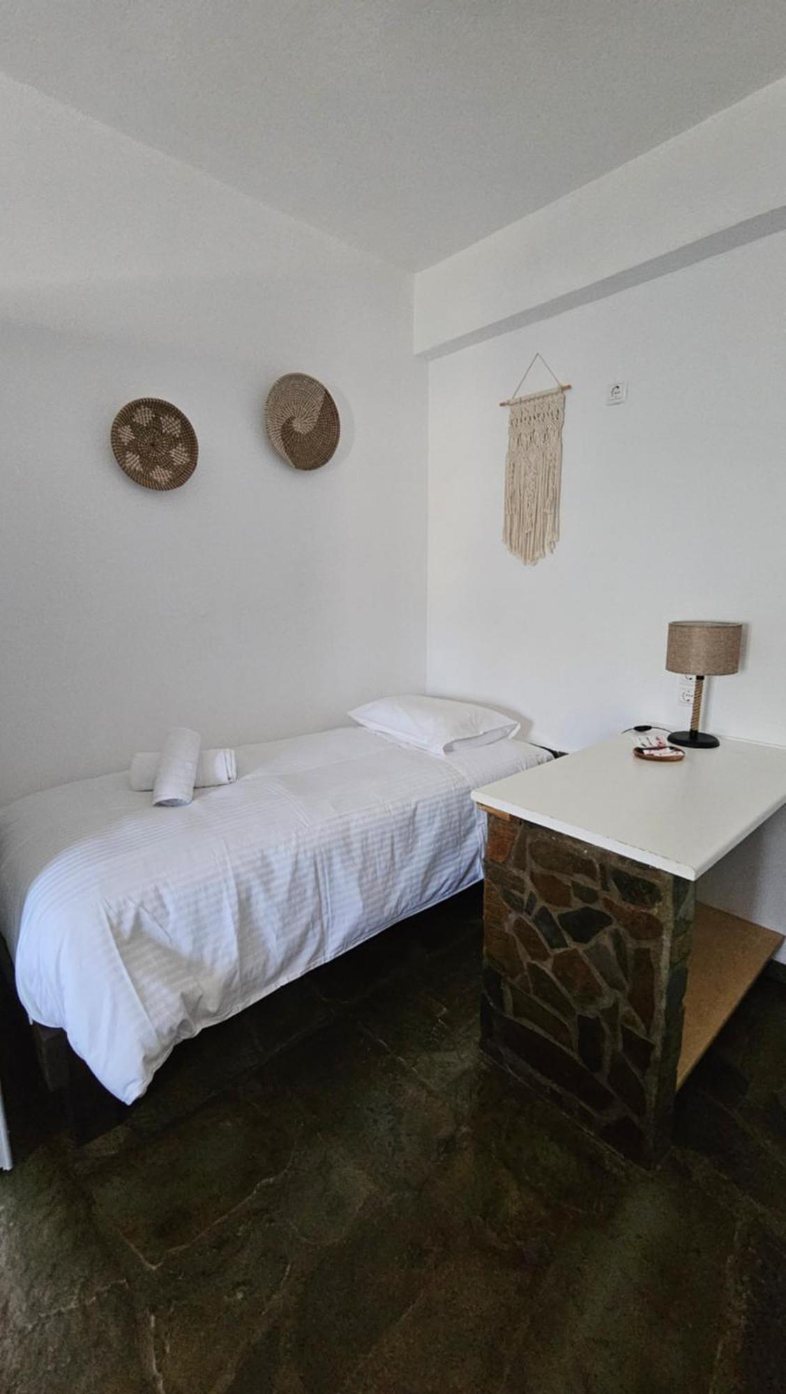 Apartment Enalia Korissia (Kea)