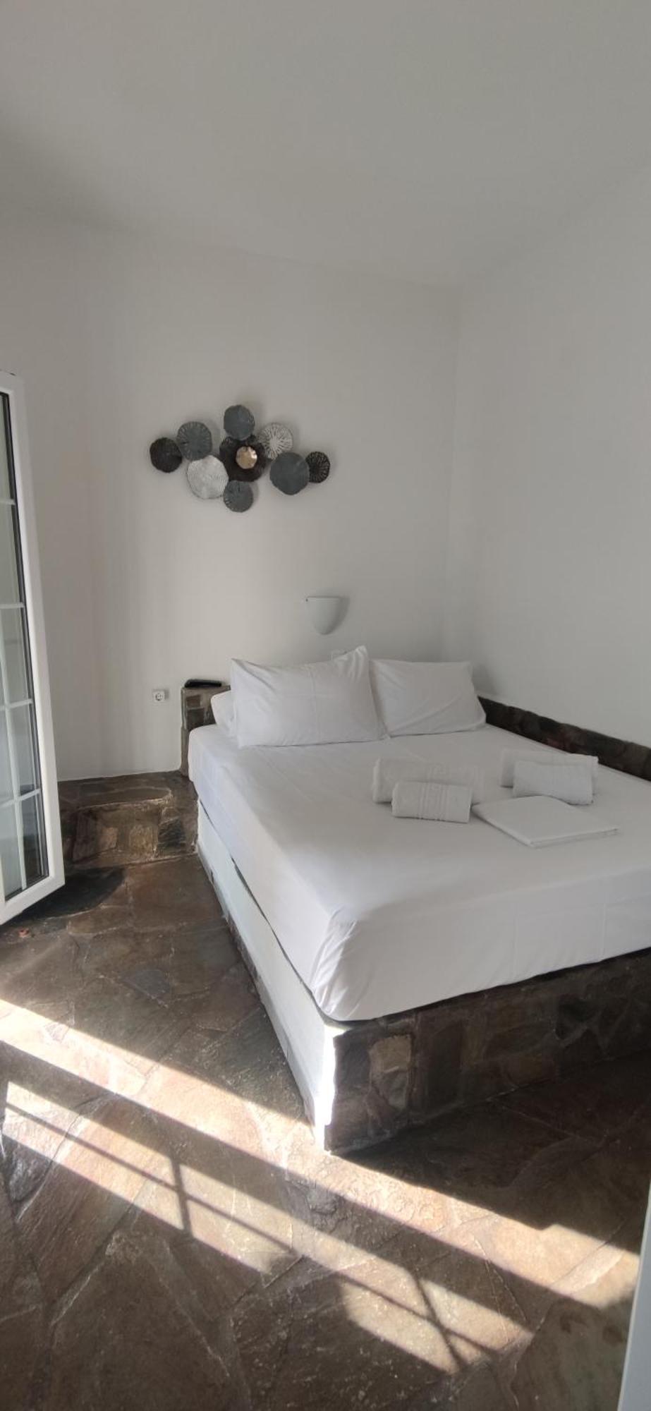 Enalia Apartment *